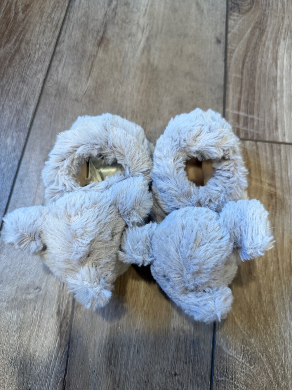 Pottery Barn Kids Cozy Grey Plush Elephant Kids Slippers Size 6-12 Months - Picture 5 of 6